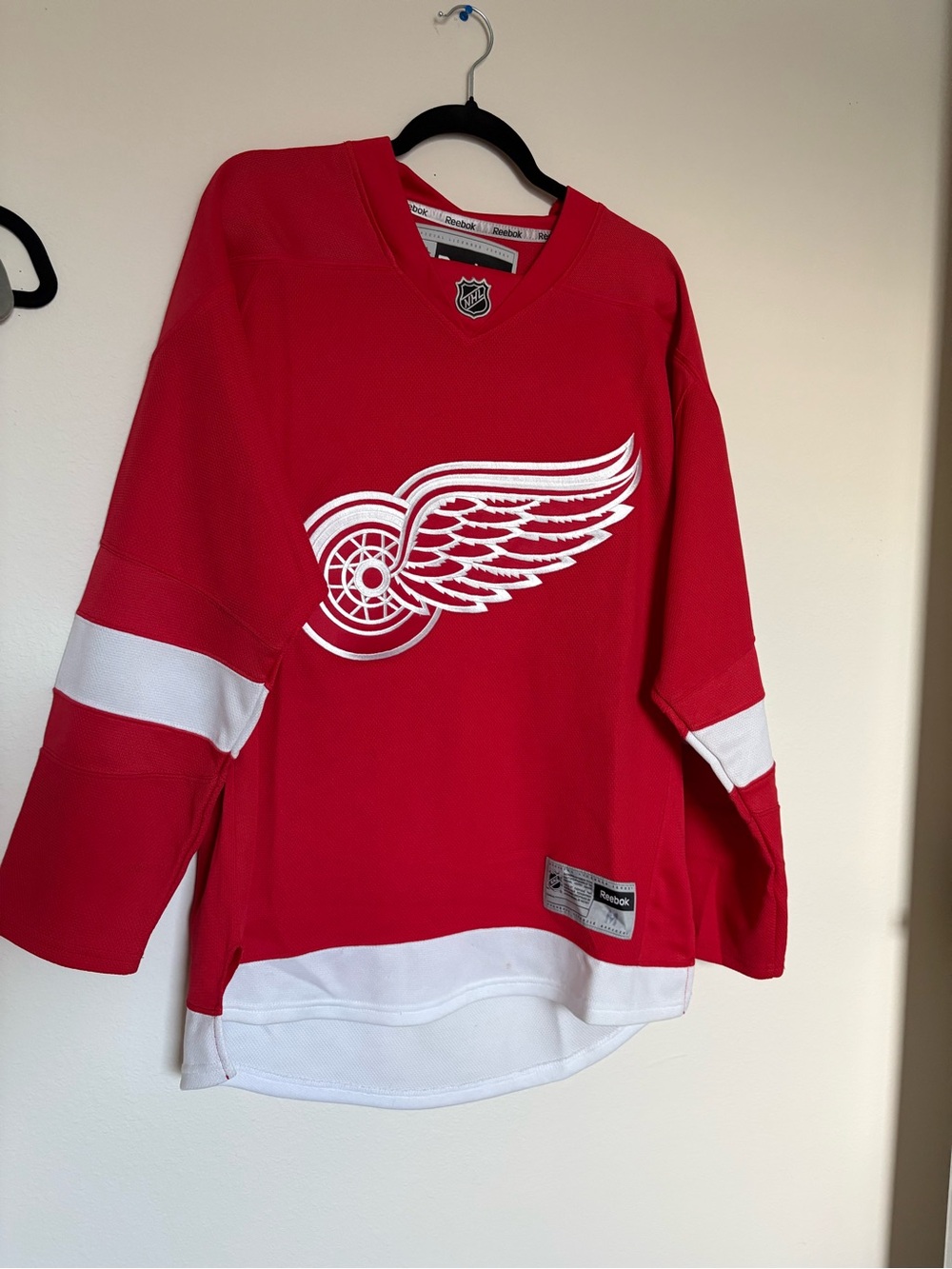 Men’s Reebok NHL Detroit Red Wings Hockey Jersey